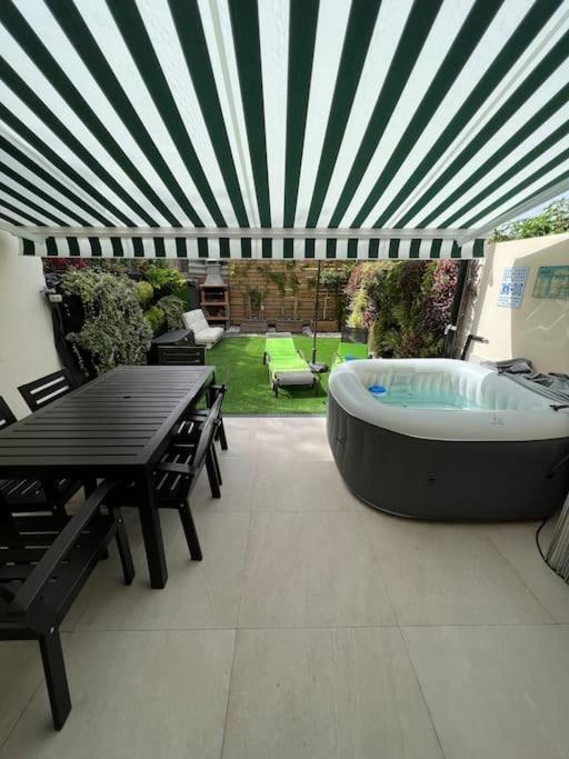 Relaxing Garden Los Cristianos Con Jacuzzi Y Barbacoa Arona  Exterior photo